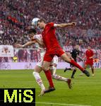 03.05.2025, Fussball 1. Bundesliga 2024/2025, 32. Spieltag, RB Leipzig - FC Bayern Mnchen, in der Red Bull Arena Leipzig, v.li: Kosta Nedeljkovic (RB Leipzig) gegen Thomas Mller (FC Bayern Mnchen) 