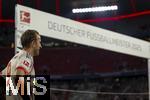 10.05.2025, Fussball 1. Bundesliga 2024/2025, 33. Spieltag,  FC Bayern Mnchen - Borussia Mnchengladbach, in der Allianz-Arena Mnchen. Meisterfeier, Harry Kane (FC Bayern Mnchen) ist Meister


