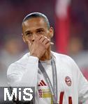 10.05.2025, Fussball 1. Bundesliga 2024/2025, 33. Spieltag,  FC Bayern Mnchen - Borussia Mnchengladbach, in der Allianz-Arena Mnchen. Leroy Sane (Bayern Mnchen) nachdenklich.

