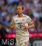10.05.2025, Fussball 1. Bundesliga 2024/2025, 33. Spieltag,  FC Bayern Mnchen - Borussia Mnchengladbach, in der Allianz-Arena Mnchen. Harry Kane (FC Bayern Mnchen) spurtet,