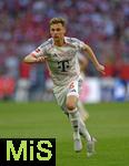 10.05.2025, Fussball 1. Bundesliga 2024/2025, 33. Spieltag,  FC Bayern Mnchen - Borussia Mnchengladbach, in der Allianz-Arena Mnchen. Joshua Kimmich (FC Bayern Mnchen) spurtet