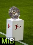 10.05.2025, Fussball 1. Bundesliga 2024/2025, 33. Spieltag,  FC Bayern Mnchen - Borussia Mnchengladbach, in der Allianz-Arena Mnchen. Vor dem Spiel: Die Meisterschale steht auf der Stele bereit.