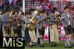 10.05.2025, Fussball 1. Bundesliga 2024/2025, 33. Spieltag,  FC Bayern Mnchen - Borussia Mnchengladbach, in der Allianz-Arena Mnchen. Blaskapelle spielt im Stadion vor dem Spiel auf. 