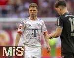 10.05.2025, Fussball 1. Bundesliga 2024/2025, 33. Spieltag,  FC Bayern Mnchen - Borussia Mnchengladbach, in der Allianz-Arena Mnchen. Joshua Kimmich (FC Bayern Mnchen) unzufrieden, 