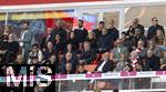 10.05.2025, Fussball 1. Bundesliga 2024/2025, 33. Spieltag,  FC Bayern Mnchen - Borussia Mnchengladbach, in der Allianz-Arena Mnchen.  li: Mutter Klaudia Mller, rechts neben ihr Vater Gerhard Mller (Eltern von Thomas Mller (FC Bayern Mnchen), Ehren-Prsident Uli Hoene (FC Bayern Mnchen, Hoeness), Ex-Vorstandsvorsitzender Karl-Heinz Rummenigge (FC Bayern Mnchen), Hermann Gerland, 