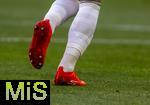 10.05.2025, Fussball 1. Bundesliga 2024/2025, 33. Spieltag,  FC Bayern Mnchen - Borussia Mnchengladbach, in der Allianz-Arena Mnchen. Schuhe im Detail von Harry Kane (FC Bayern Mnchen) 