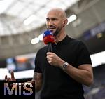 17.05.2025, Fussball 1. Bundesliga 2024/2025, 34. Spieltag,  TSG 1899 Hoffenheim - FC Bayern Mnchen, In der Pre-Zero-Arena Sinsheim. Trainer Christian Ilzer (Hoffenheim) 

