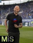 17.05.2025, Fussball 1. Bundesliga 2024/2025, 34. Spieltag,  TSG 1899 Hoffenheim - FC Bayern M�nchen, In der Pre-Zero-Arena Sinsheim. Trainer Christian Ilzer (Hoffenheim) lachend 