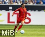 17.05.2025, Fussball 1. Bundesliga 2024/2025, 34. Spieltag,  TSG 1899 Hoffenheim - FC Bayern M�nchen, In der Pre-Zero-Arena Sinsheim. Leroy Sane (Bayern M�nchen) am Ball 