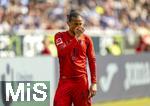 17.05.2025, Fussball 1. Bundesliga 2024/2025, 34. Spieltag,  TSG 1899 Hoffenheim - FC Bayern M�nchen, In der Pre-Zero-Arena Sinsheim. Leroy Sane (Bayern M�nchen) nachdenklich 