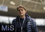 17.05.2025, Fussball 1. Bundesliga 2024/2025, 34. Spieltag,  TSG 1899 Hoffenheim - FC Bayern M�nchen, In der Pre-Zero-Arena Sinsheim. Sportdirektor Christoph Freund (Bayern M�nchen) nachdenklich   
