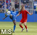 17.05.2025, Fussball 1. Bundesliga 2024/2025, 34. Spieltag,  TSG 1899 Hoffenheim - FC Bayern M�nchen, In der Pre-Zero-Arena Sinsheim.  v.li:  Ihlas Bebou (Hoffenheim) gegen Josip Stanisic (Bayern M�nchen) 