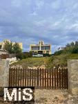 13.06.2024, Beliebtes Reiseziel der Deutschen, die Balearen-Insel Mallorca (Spanien). Wohnhuser in einem Wohnviertel oberhalb von Cala Ratjada,     