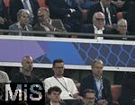 31.05.2025,  Fussball UEFA Championsleague Finale 2025:  Paris St. Germain - Inter Mailand, in der Allianz-Arena Mnchen.   Ex-Vorstandsvorsitzender Karl-Heinz Rummenigge (FC Bayern Mnchen) und  Ehren-Prsident Uli Hoene (FC Bayern Mnchen, Hoeness) und Jrgen Klinsmann (Deutschland).
  

