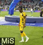 31.05.2025,  Fussball UEFA Championsleague Finale 2025:  Paris St. Germain - Inter Mailand, in der Allianz-Arena Mnchen. Nach dem Spiel, Frust bei Yann Bisseck (Inter Mailand) 