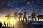 31.05.2025,  Fussball UEFA Championsleague Finale 2025:  Paris St. Germain - Inter Mailand, in der Allianz-Arena Mnchen. Erffnungs-Show mit der US-Band Linkin Park. Mike Shinoda, Emily Armstrong (Sngerin), Brad Delson, Dave Phoenix Farrell, Joe Hahn, Colin Brittain (Schlagzeug)
