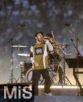 31.05.2025,  Fussball UEFA Championsleague Finale 2025:  Paris St. Germain - Inter Mailand, in der Allianz-Arena Mnchen. Erffnungs-Show mit der US-Band Linkin Park. Mike Shinoda,
