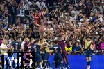 31.05.2025,  Fussball UEFA Championsleague Finale 2025:  Paris St. Germain - Inter Mailand, in der Allianz-Arena Mnchen.  Torjubel, die Fans von Paris feiern ihr Team frenetisch.