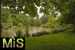 02.06.2025, Der Fischteich im Kurpark in Bad Wrishofen (Unterallgu), 