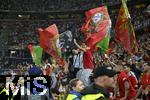 04.06.2025, Fussball UEFA Nations League 2024/25,  Halbfinale, Deutschland - Portugal, in der Allianz-Arena Mnchen. Die Fans aus Portugal feiern