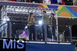 04.06.2025, Fussball UEFA Nations League 2024/25,  Halbfinale, Deutschland - Portugal, in der Allianz-Arena Mnchen. Nach dem Spiel ist Trainer Julian Nagelsmann (Deutschland) beim DAZN-Interview zu Gast, v.li: Moderatorin Laura Wontorra, Trainer Julian Nagelsmann (Deutschland), Michael Ballack.