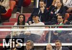 04.06.2025, Fussball UEFA Nations League 2024/25,  Halbfinale, Deutschland - Portugal, in der Allianz-Arena Mnchen. Ehrentribne, unten links: Jamal Musiala (FC Bayern Mnchen) mit seiner Schwester Latisha.  