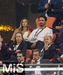 04.06.2025, Fussball UEFA Nations League 2024/25,  Halbfinale, Deutschland - Portugal, in der Allianz-Arena Mnchen. Ehrentribne, mit Ex-Nationalspieler Mats Hummels mit Freundin Nicola Cavanis.