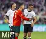 04.06.2025, Fussball UEFA Nations League 2024/25,  Halbfinale, Deutschland - Portugal, in der Allianz-Arena Mnchen. v.li: Robin Koch (Deutschland), Cristiano Ronaldo (Portugal), Niclas Fllkrug (Deutschland) 