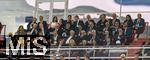 04.06.2025, Fussball UEFA Nations League 2024/25,  Halbfinale, Deutschland - Portugal, in der Allianz-Arena Mnchen. Ehrentribne,  mit oben v.li: Helena Pires, Pedro Duarte, Carla Rufino, Pedro Proenca, UEFA Prsident Aleksander Ceferin, DFB Prsident Bernd Neuendorf (Deutschland), Geschftsfhrer Hans-Joachim Watzke (Borussia Dortmund), Ex-Vorstandsvorsitzender Karl-Heinz Rummenigge (FC Bayern Mnchen), Heike Ulrich, Radenko Mijatovic.
Mittlere Reihe v.li: Magdalena Fischer, Philip Townsend, Guy-Laurent Epstein, Giorgio Marchetti, Theodore Theodoris (UEFA), Zoran Lakovic, Martin Kallen, Andreas Schr, Roberto Rosetti, Costas Kapitanis.
Voreder Reihe v.li: Sportdirektor Rudi Vller (Deutschland), Andreas Rettig