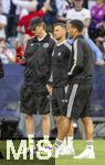 04.06.2025, Fussball UEFA Nations League 2024/25,  Halbfinale, Deutschland - Portugal, in der Allianz-Arena Mnchen. Vor dem Spiel, li: Nick Woltemade (Deutschland) mi: Niclas Fllkrug (Deutschland), re: Felix Nmecha (Deutschland) 