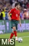 04.06.2025, Fussball UEFA Nations League 2024/25,  Halbfinale, Deutschland - Portugal, in der Allianz-Arena Mnchen. Joao Neves (Portugal) am Ball 