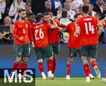 04.06.2025, Fussball UEFA Nations League 2024/25,  Halbfinale, Deutschland - Portugal, in der Allianz-Arena Mnchen. Torjubel Cristiano Ronaldo (mitte, Portugal) mit Francisco Conceicao (Portugal), Bruno Fernandes (Portugal), 