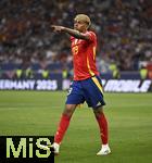 05.06.2025, Fussball UEFA Nations League 2024/25,  Halbfinale, Spanien - Frankreich, in der MHP-Arena Stuttgart, Lamine Yamal (Spanien) gestikuliert
