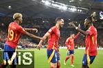 05.06.2025, Fussball UEFA Nations League 2024/25,  Halbfinale, Spanien - Frankreich, in der MHP-Arena Stuttgart, Mikel Merino (Spanien) jubelt.