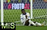 05.06.2025, Fussball UEFA Nations League 2024/25,  Halbfinale, Spanien - Frankreich, in der MHP-Arena Stuttgart, Ousmane Dembele (Frankreich) am Boden