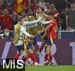 05.06.2025, Fussball UEFA Nations League 2024/25,  Halbfinale, Spanien - Frankreich, in der MHP-Arena Stuttgart, Pedri (Spanien) jubelt