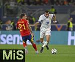 05.06.2025, Fussball UEFA Nations League 2024/25,  Halbfinale, Spanien - Frankreich, in der MHP-Arena Stuttgart, v.l. Mikel Oyarzabal (Spanien) gegen Kylian Mbappe (Frankreich) 
