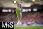 05.06.2025, Fussball UEFA Nations League 2024/25,  Halbfinale, Spanien - Frankreich, in der MHP-Arena Stuttgart,  Der Pokal (Nations-League-Pokal) steht im Stadion bereit. 