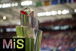 05.06.2025, Fussball UEFA Nations League 2024/25,  Halbfinale, Spanien - Frankreich, in der MHP-Arena Stuttgart,  Der Pokal (Nations-League-Pokal) steht im Stadion bereit.