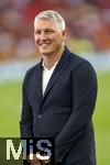 05.06.2025, Fussball UEFA Nations League 2024/25,  Halbfinale, Spanien - Frankreich, in der MHP-Arena Stuttgart,  TV-Experte Bastian Schweinsteiger am Spielfeldrand