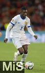 05.06.2025, Fussball UEFA Nations League 2024/25,  Halbfinale, Spanien - Frankreich, in der MHP-Arena Stuttgart,  Ousmane Dembele (Frankreich) am Ball 