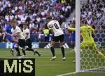 08.06.2025, Fussball UEFA Nations League 2024/25,  Spiel um Platz 3, Deutschland - Frankreich, in der MHP-Arena Stuttgart,Kylian Mbappe (Frankreich) trifft zum 0:1 gegen Torwart Marc Andre ter-Stegen (Deutschland) v.l. Kylian Mbappe (Frankreich), Josua Kimmich (Deutschland), Robin Koch (Deutschland), Leon Goretzka (Deutschland) und Torwart Marc Andre ter-Stegen (Deutschland) 