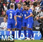 08.06.2025, Fussball UEFA Nations League 2024/25,  Spiel um Platz 3, Deutschland - Frankreich, in der MHP-Arena Stuttgart, v.l. Lucas Hernandez (Frankreich), Lucas Digne (Frankreich), Kylian Mbappe (Frankreich)  und Rayan Cherki (Frankreich) 