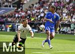 08.06.2025, Fussball UEFA Nations League 2024/25,  Spiel um Platz 3, Deutschland - Frankreich, in der MHP-Arena Stuttgart, v.l. Niclas Fllkrug (Deutschland) gegen Loic Bade (Frankreich) 