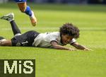 08.06.2025, Fussball UEFA Nations League 2024/25,  Spiel um Platz 3, Deutschland - Frankreich, in der MHP-Arena Stuttgart, Karim Adeyemi (Deutschland) am Boden 