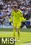 08.06.2025, Fussball UEFA Nations League 2024/25,  Spiel um Platz 3, Deutschland - Frankreich, in der MHP-Arena Stuttgart, Torwart Marc Andre ter-Stegen (Deutschland) gibt Anweisungen.