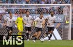 08.06.2025, Fussball UEFA Nations League 2024/25,  Spiel um Platz 3, Deutschland - Frankreich, in der MHP-Arena Stuttgart, v.li: Josua Kimmich (Deutschland), Torwart Marc Andre ter-Stegen (Deutschland), Robin Koch (Deutschland), Florian Wirtz (Deutschland), Jonathan Tah (Deutschland) 