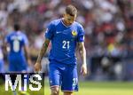 08.06.2025, Fussball UEFA Nations League 2024/25,  Spiel um Platz 3, Deutschland - Frankreich, in der MHP-Arena Stuttgart, Lucas Hernandez (Frankreich) nachdenklich 