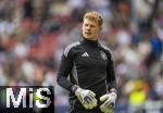 08.06.2025, Fussball UEFA Nations League 2024/25,  Spiel um Platz 3, Deutschland - Frankreich, in der MHP-Arena Stuttgart, Torwart Alexander Nbel (Deutschland) beim Aufwrmen 