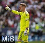 08.06.2025, Fussball UEFA Nations League 2024/25,  Spiel um Platz 3, Deutschland - Frankreich, in der MHP-Arena Stuttgart, Torwart Marc Andre ter-Stegen (Deutschland) gibt Anweisungen.